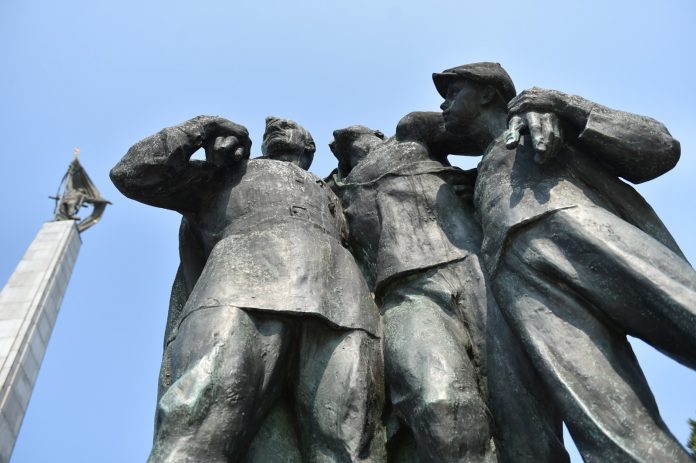 Oslobodenie Bratislavy .:. 4.4.1945