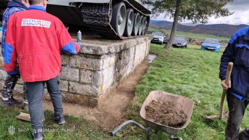 photo 2025-10-18 12-33-10